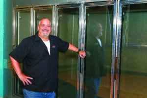 The Woodstock Independent: ShadowView Woodstock's First Brewpub