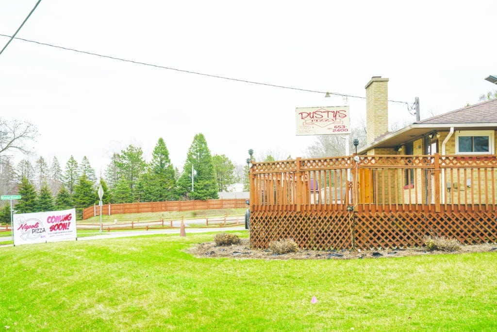 Independent file photo.
Napoli Pizza took over Dusty’s Pizza in Wonder Lake in May 2022. Last week, Shawn and Brigitte Baker nnounced thet would close the Wonder Lake location.