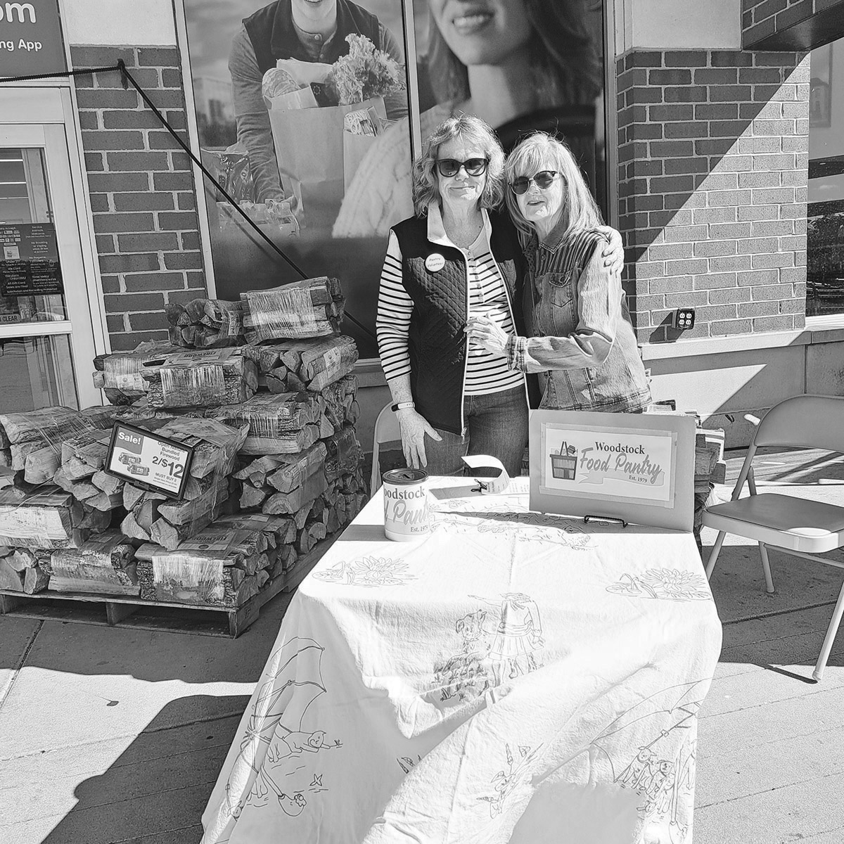 Woodstock Food Pantry collects groceries, cash - The Woodstock Independent